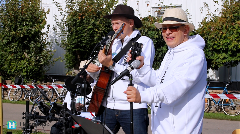 Glada Bokens Orkester på Ölands Skördefest