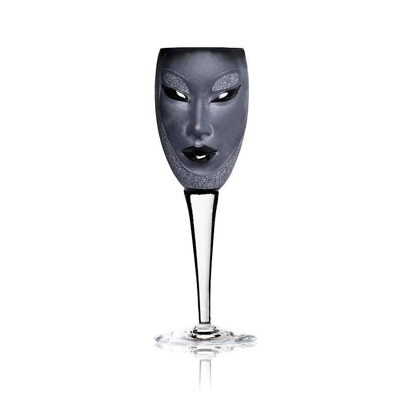 Målerås Glasbruk Vinglas Electra, MASQ TABLEWARE. Svart  - höjd 250mm