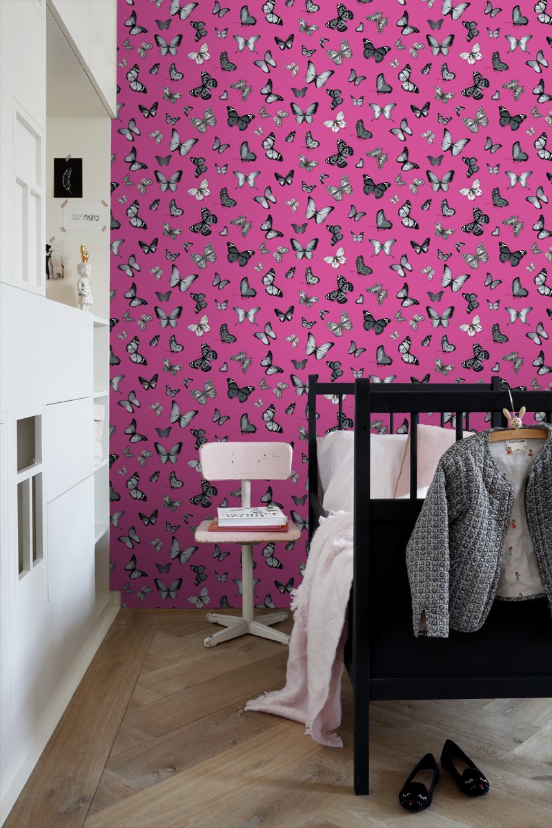ESTAhome tapet fjärilar - svart och rosa - Hemmavid.se