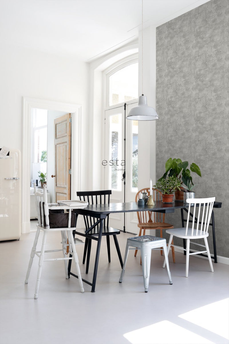 ESTAhome tapet betonglook - varmt grått - Hemmavid.se