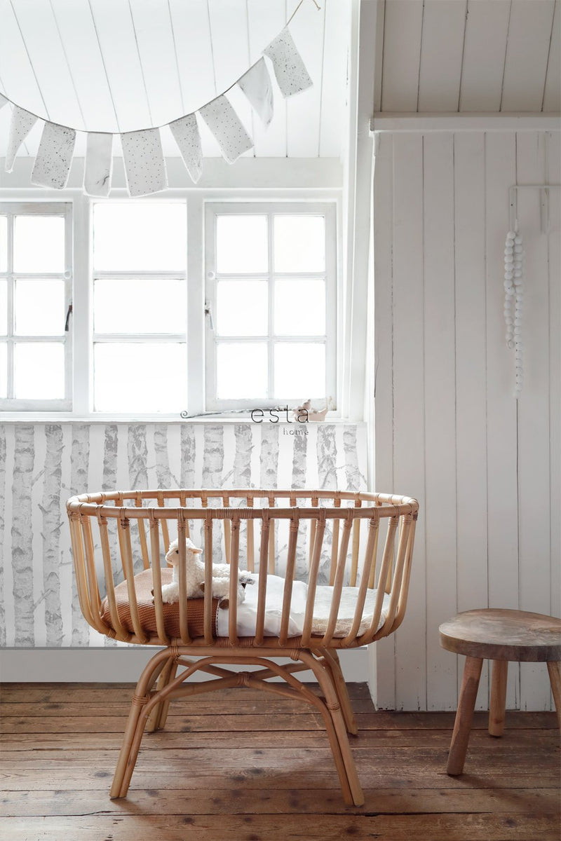 ESTAhome tapet björkstammar - silver och vitt - Hemmavid.se