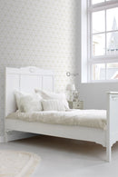 Origin tapet grafiska trianglar - vitt och guld - Hemmavid.se